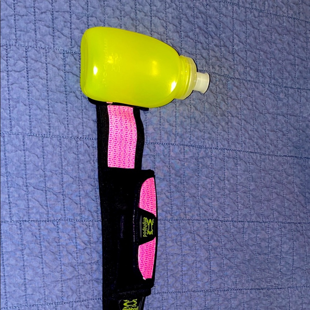 Lululemon Amphipod Hydration belt with bottles